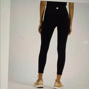 Vuori ActivewearStudio Leggings Wide Ribbed Waistband Seamless Ankle Black XS